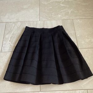 Express mini skirt